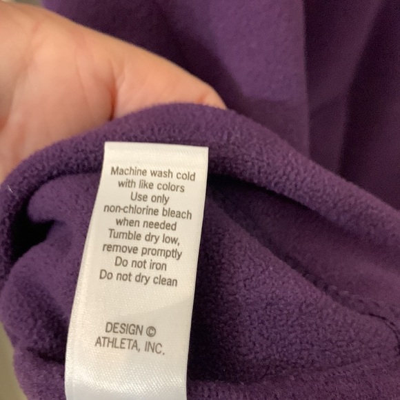 Athleta Medium coat purple fleece - Picture 7 of 7